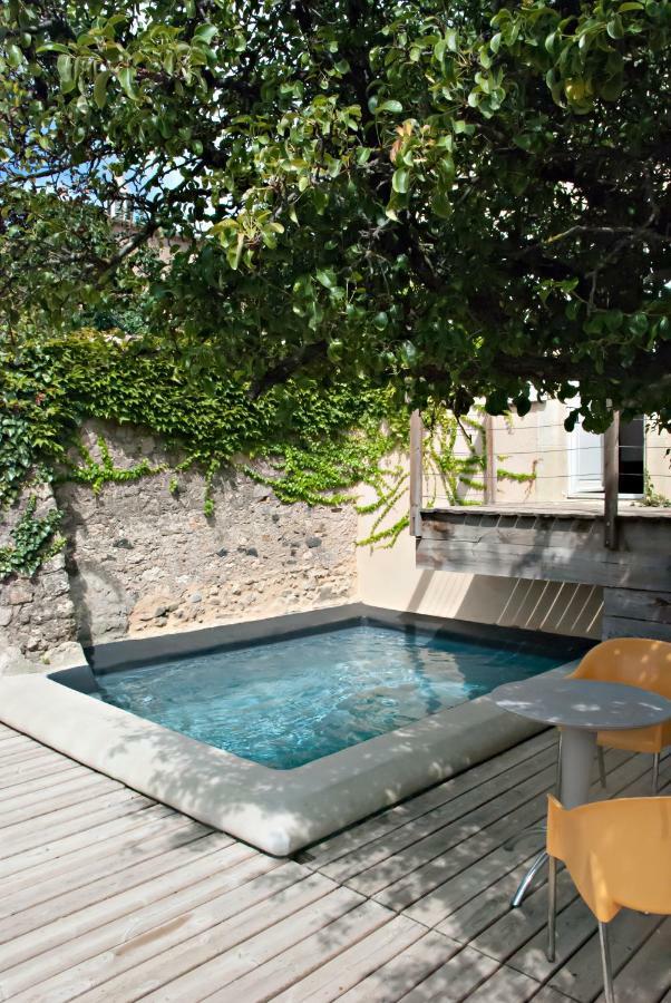 Gite De Mougeres Caux Ngoại thất bức ảnh